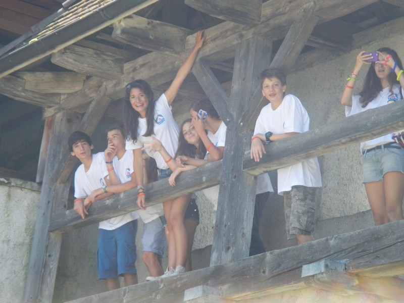 Village Camps International Summer Camp Leysin, Switzerland 2026-08-15 https://www.villagecamps.com/journals_admin/images/695-10-Reds (25).jpg